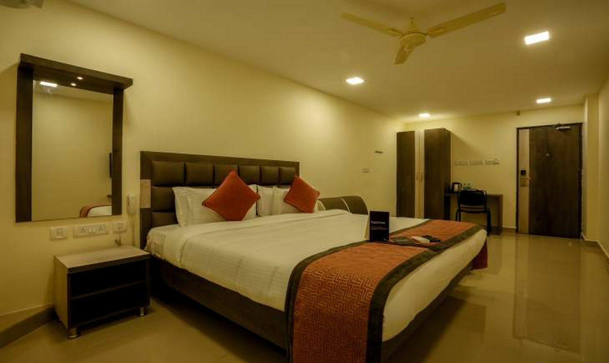 Venture Park, Omr, Thoraipakkam, Chennai Hotel Eksteriør billede